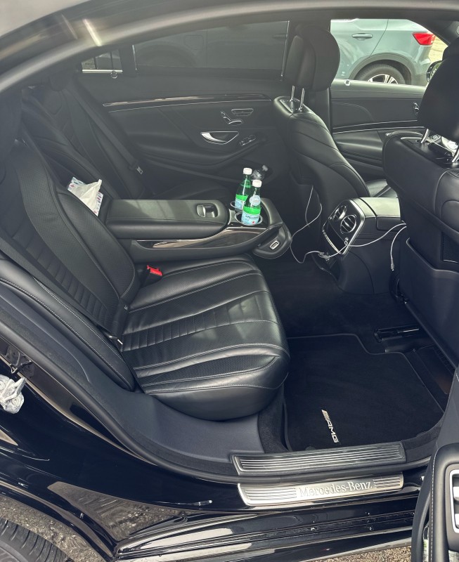 Chauffeurs privé avec service sur mesure pour entreprises et professionnels sur Montpellier 34 Hérault Occitanie 