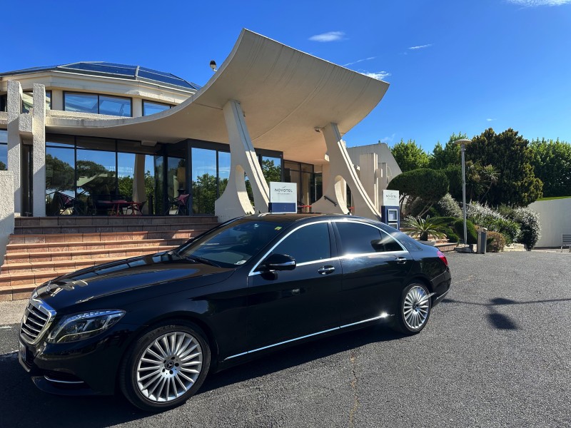 Chauffeur privé haut de gamme pour transfert de Montpellier à l’Aéroport de Marignane 