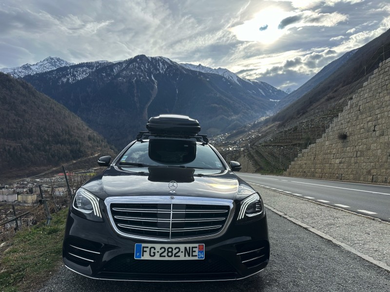 Class S Limousine avec Chauffeur pour transfert aéroport de Genève à Chamonix 74 Haute Savoie 